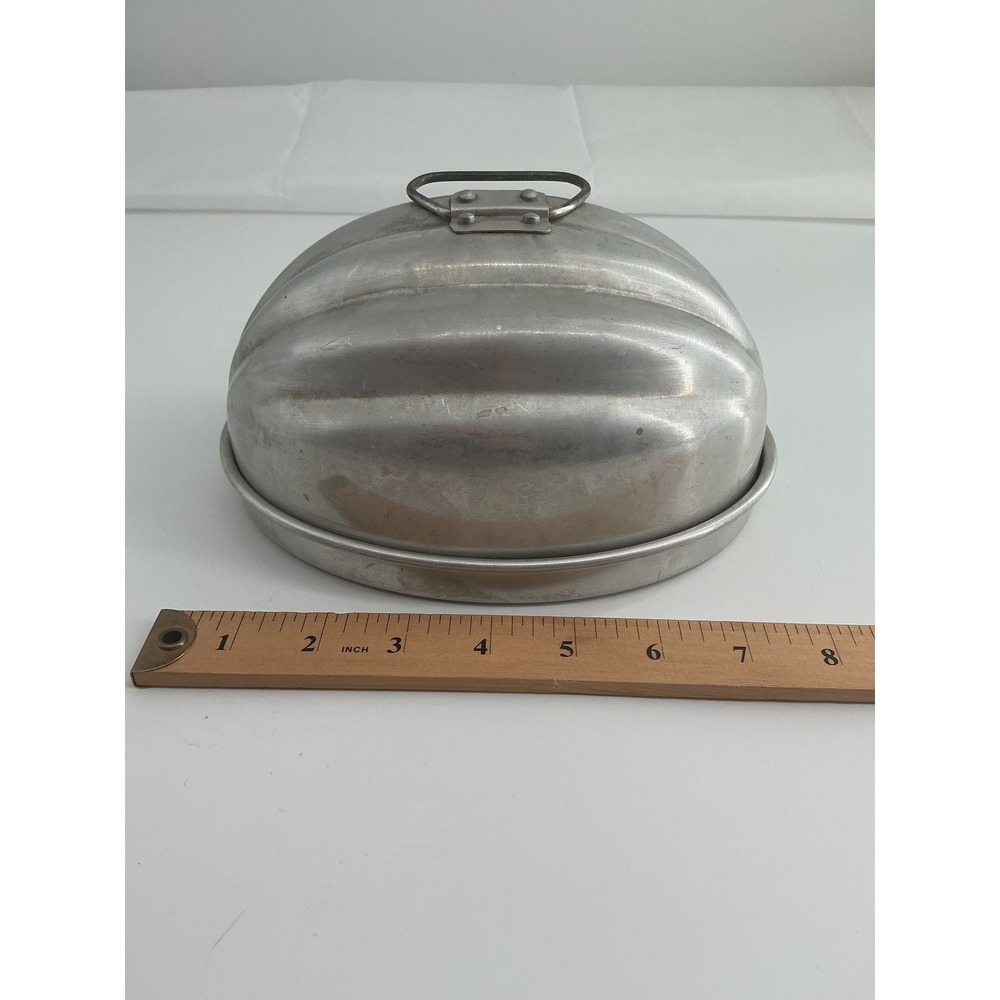 Vintage Wear-Ever Aluminum Melon Mold No 110 with Lid Made in USA Silver Kitchen